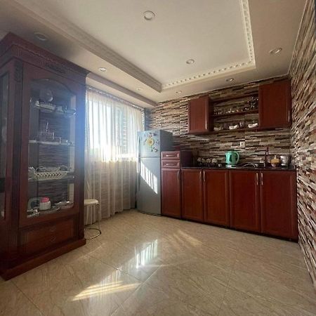 Eka Bulvard Batumi Exterior foto